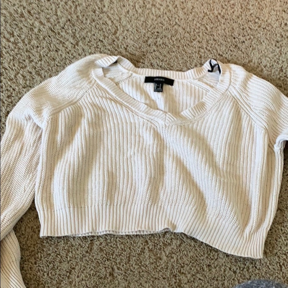 Forever 21 v neck sweater
